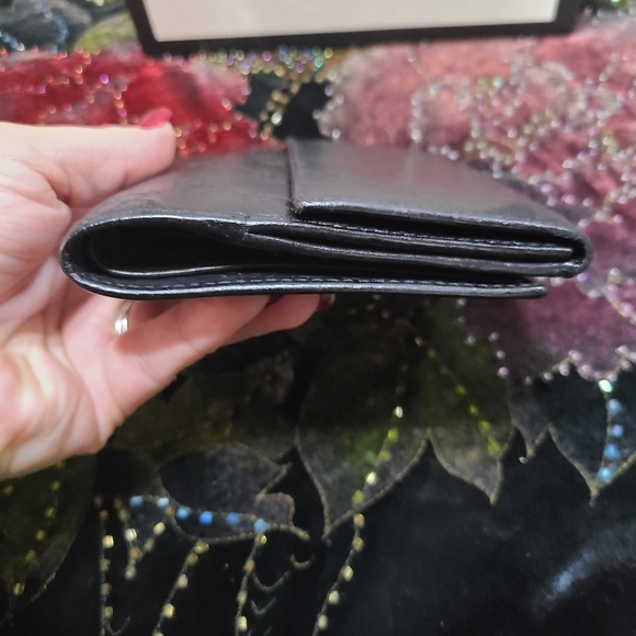 Gucci Wallet - Picture 4 of 16